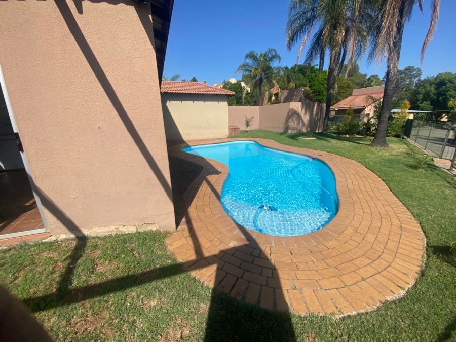 3 Bedroom Property for Sale in Safari Gardens North West